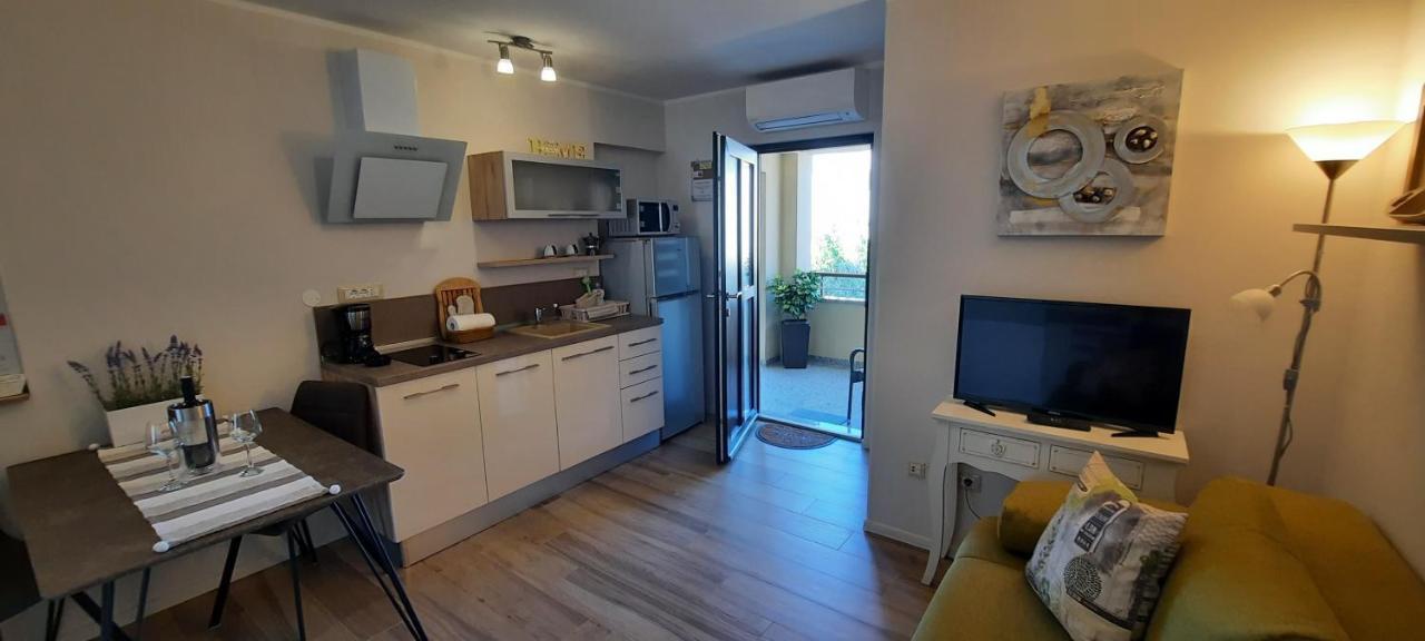 Apartments Alea Rovinj Exterior photo