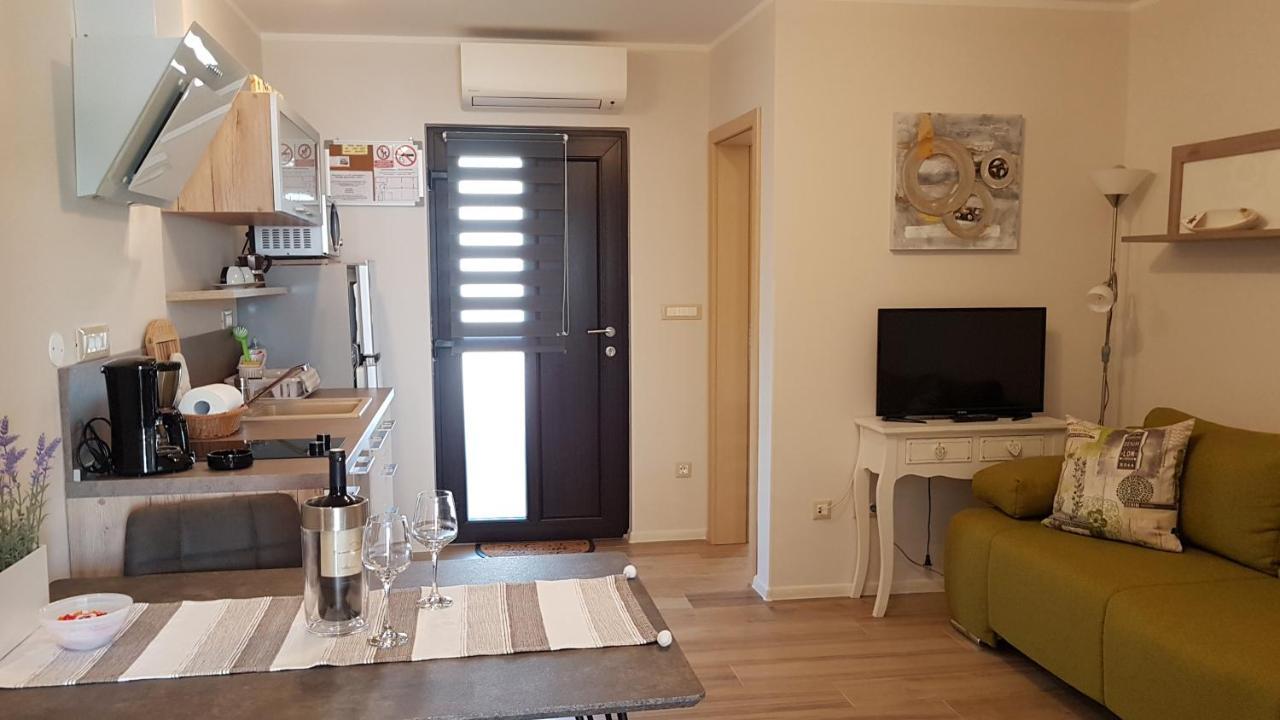 Apartments Alea Rovinj Exterior photo